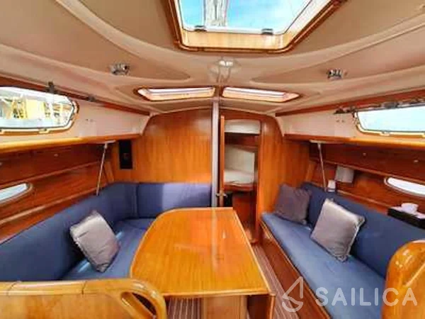 Bavaria 33 - Yacht Charter Sailica