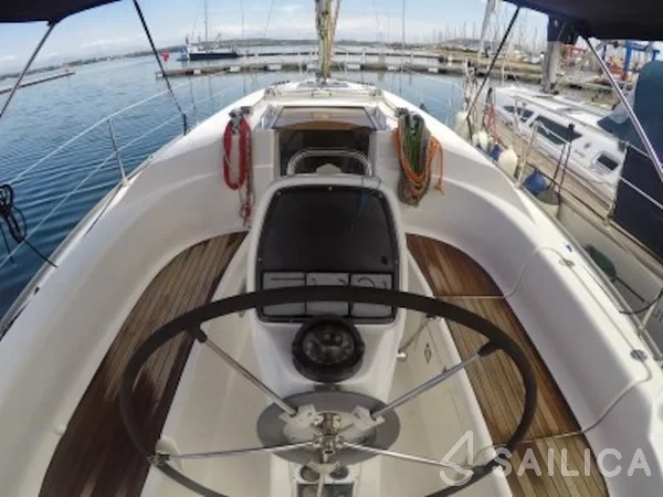 Bavaria 33 - Yacht Charter Sailica