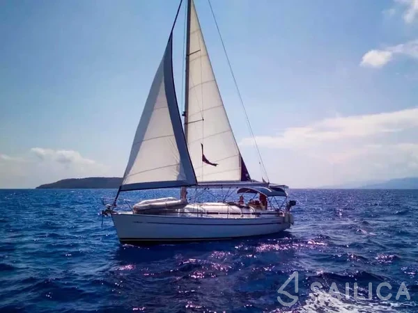 Bavaria 33 - Yacht Charter Sailica