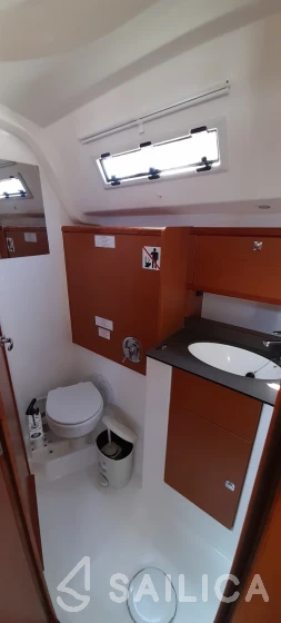 Bavaria 51 Cruiser - Yacht Charter Sailica