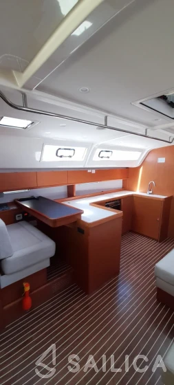 Bavaria 51 Cruiser - Yacht Charter Sailica