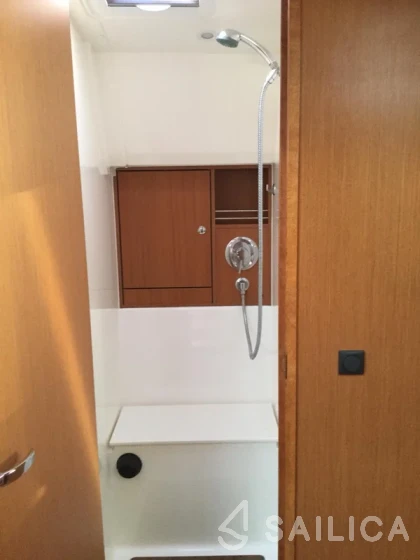 Bavaria 50 Cruiser - Yacht Charter Sailica