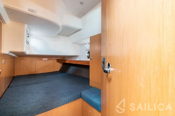 Bavaria 46 Cruiser - Yacht Charter Sailica
