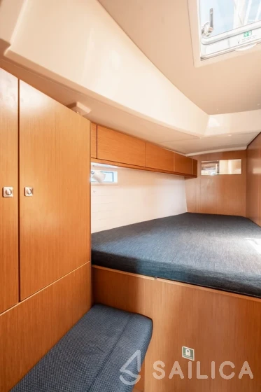 Bavaria 46 Cruiser - Yacht Charter Sailica