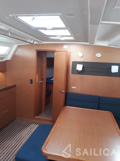Bavaria 46 Cruiser - Yacht Charter Sailica