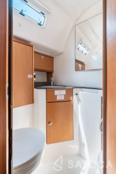 Bavaria 46 Cruiser - Yacht Charter Sailica
