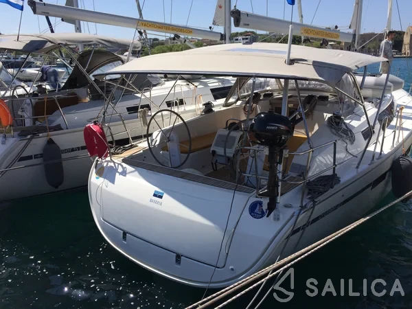 Bavaria 41 Cruiser - Yacht Charter Sailica