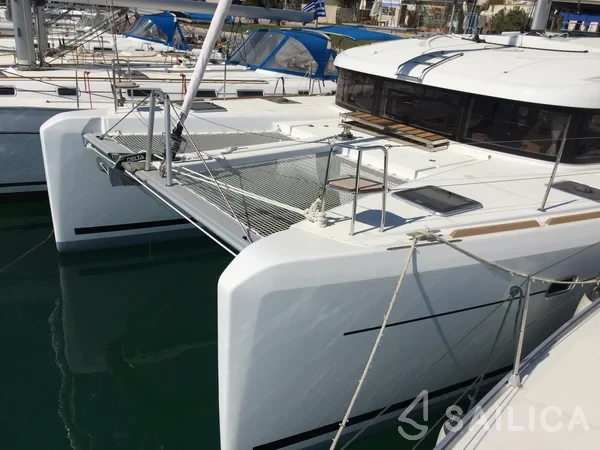 Lagoon 39 - Yacht Charter Sailica