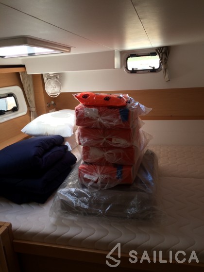 Lagoon 39 - Yacht Charter Sailica
