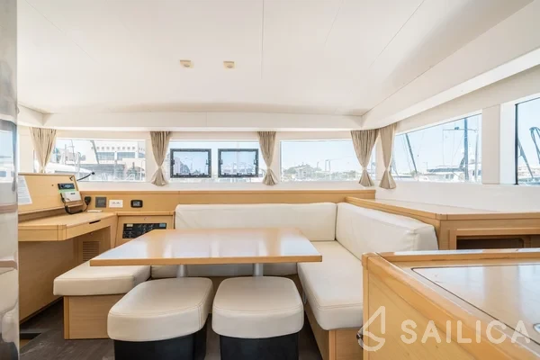 Lagoon 39 - Yacht Charter Sailica