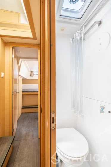 Lagoon 39 - Yacht Charter Sailica