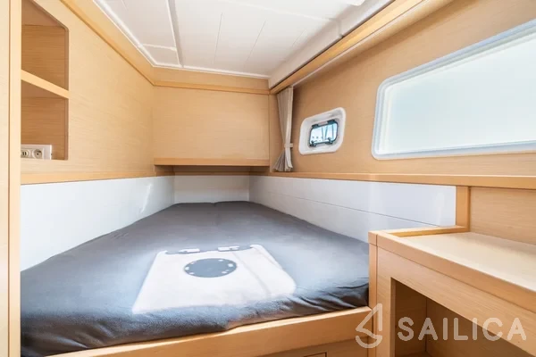Lagoon 39 - Yacht Charter Sailica