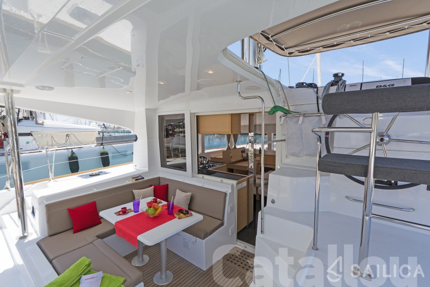 Lagoon 39 - Yacht Charter Sailica