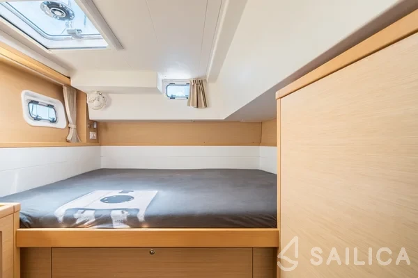 Lagoon 39 - Yacht Charter Sailica