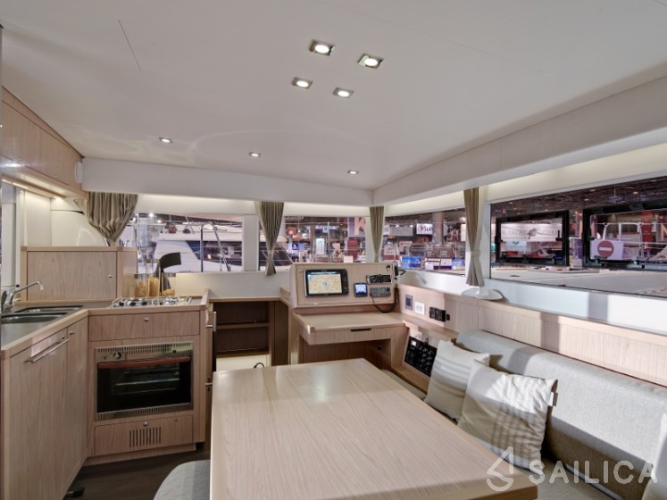 Lagoon 39 - Yacht Charter Sailica