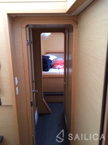 Lagoon 39 - Yacht Charter Sailica