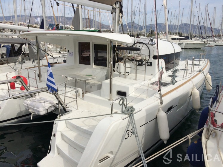 Lagoon 39 - Yacht Charter Sailica