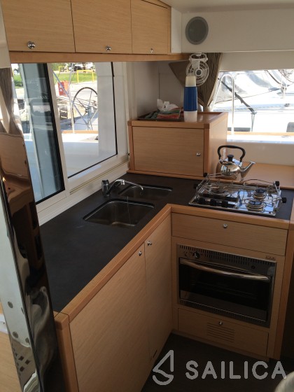 Lagoon 39 - Yacht Charter Sailica