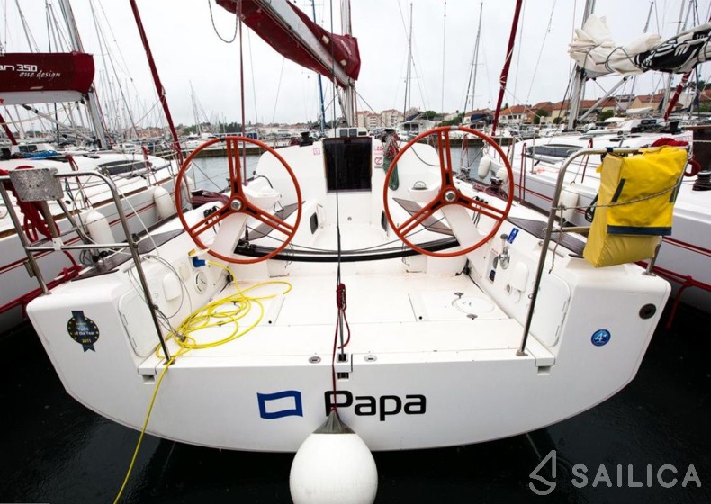 Elan 350 Performance - Yacht Charter Sailica