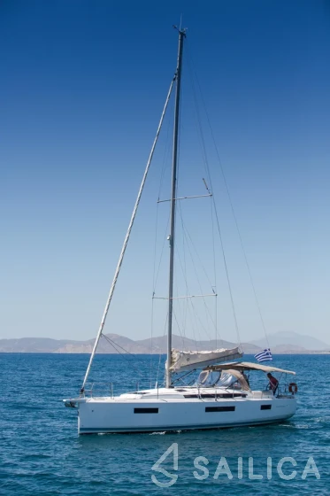 Sun Odyssey 440 - Yacht Charter Sailica