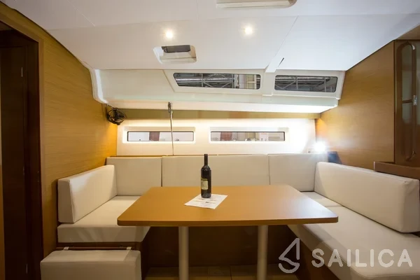 Sun Odyssey 490 - Yacht Charter Sailica