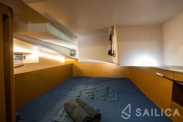 Sun Odyssey 490 - Yacht Charter Sailica