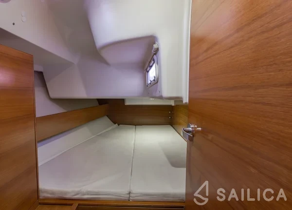 Salona 44 - Yacht Charter Sailica