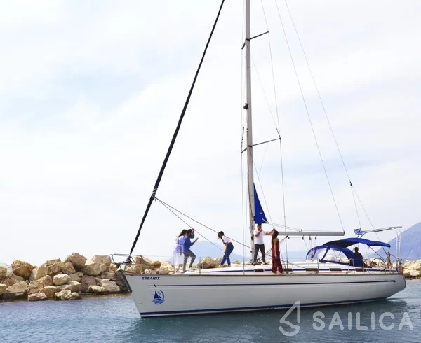 Bavaria 44 - Yacht Charter Sailica
