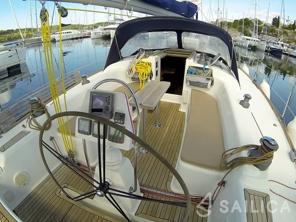 Salona 45 - Yacht Charter Sailica