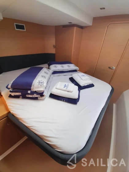 Dufour 48 - Yacht Charter Sailica