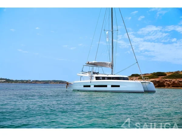 Dufour 48 - Yacht Charter Sailica