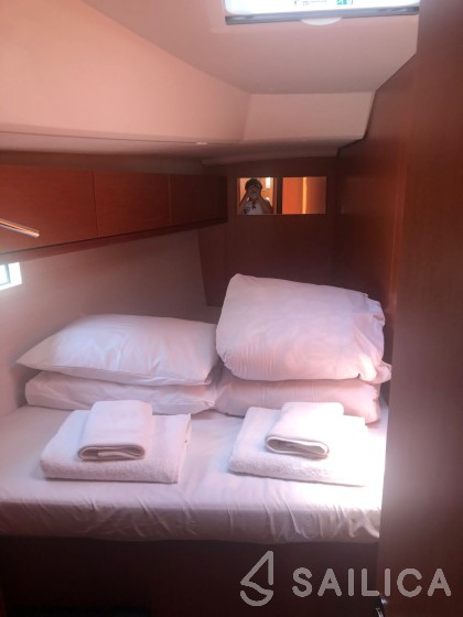 Bavaria 46 Cruiser - Yacht Charter Sailica