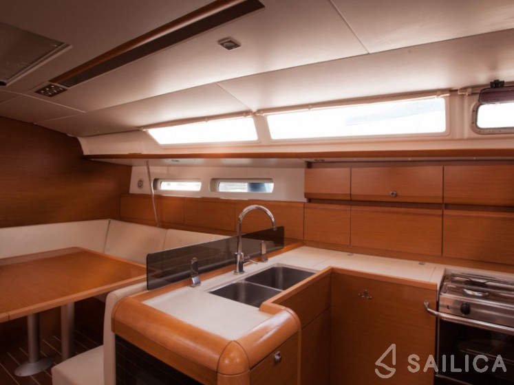 Sun Odyssey 439 - Yacht Charter Sailica