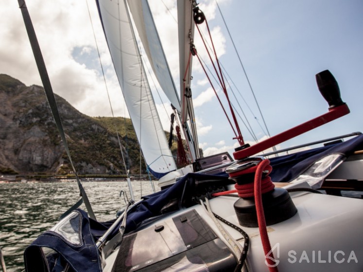 Sun Odyssey 439 - Yacht Charter Sailica