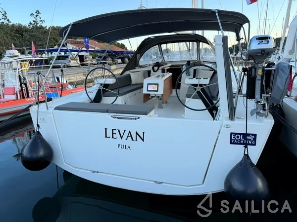 Dufour 430 - Yacht Charter Sailica