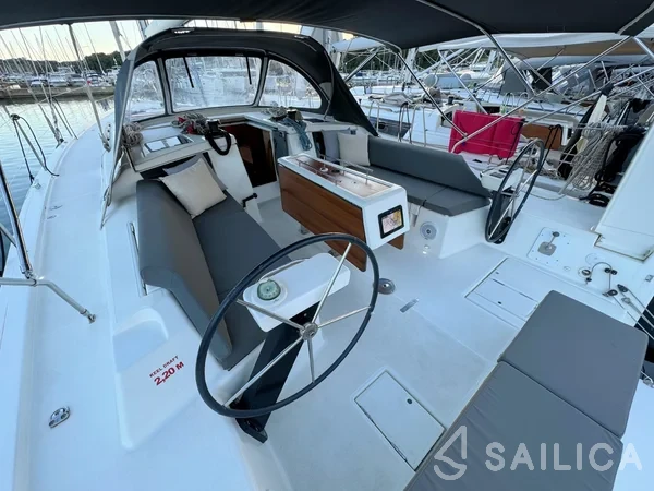Dufour 430 - Yacht Charter Sailica