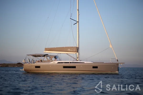 Oceanis 51.1 - Yacht Charter Sailica