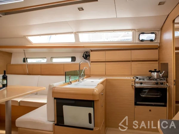 Sun Odyssey 449 - Yacht Charter Sailica