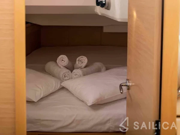 Sun Odyssey 449 - Yacht Charter Sailica