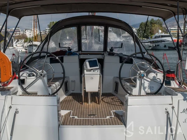 Sun Odyssey 449 - Yacht Charter Sailica