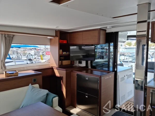 Lagoon 46  - Yacht Charter Sailica