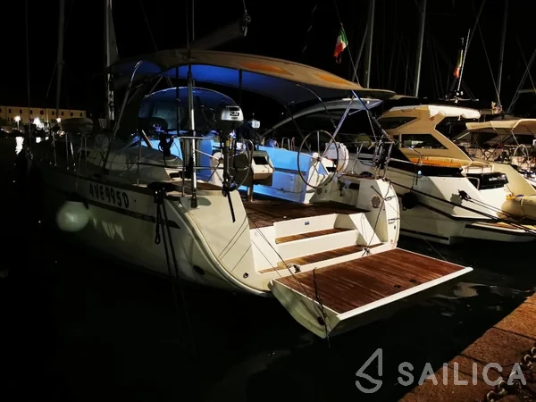 Bavaria 46 Cruiser - Yacht Charter Sailica