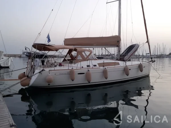 Oceanis 46 - Yacht Charter Sailica