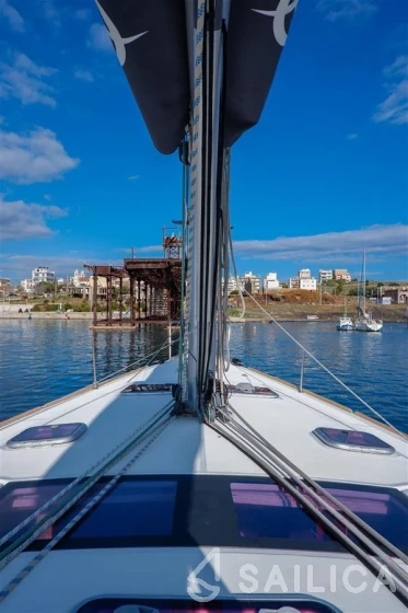 Oceanis 50 - Yacht Charter Sailica