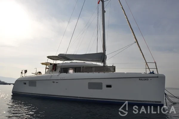 Lagoon 421 - Yacht Charter Sailica