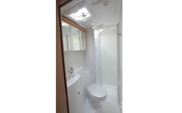 Lagoon 421 - Yacht Charter Sailica