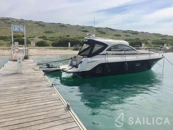 Mirakul 30 - Yacht Charter Sailica