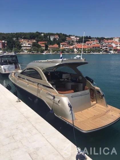 Mirakul 30 - Yacht Charter Sailica