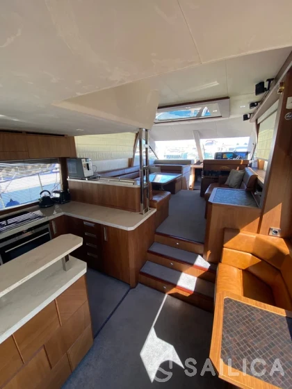 Galeon 550 Sky - Yacht Charter Sailica