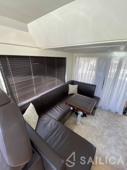 Sessa Fly 47 - Yacht Charter Sailica